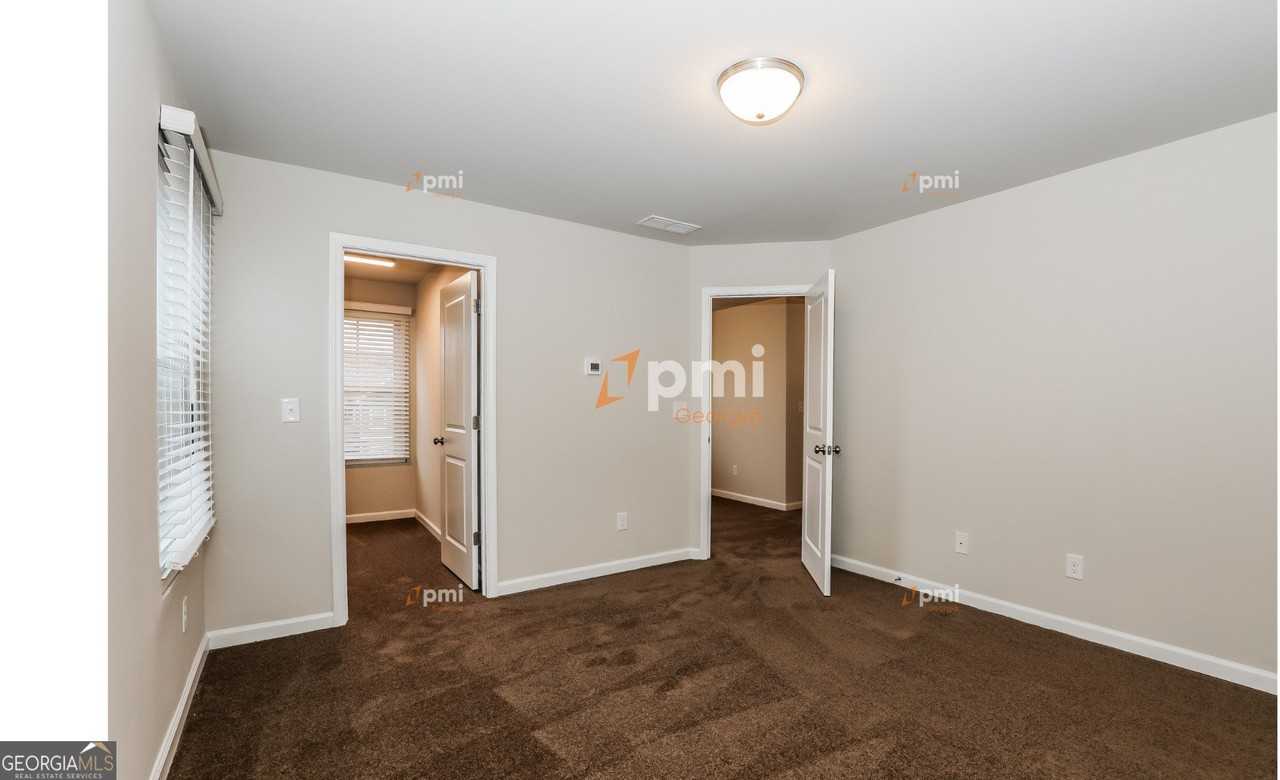 3658 Madison St - Photo 6 of 18