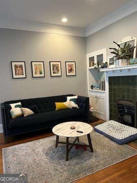 1229 Euclid Ave Ne Apt 4 #4 - Photo 5 of 24