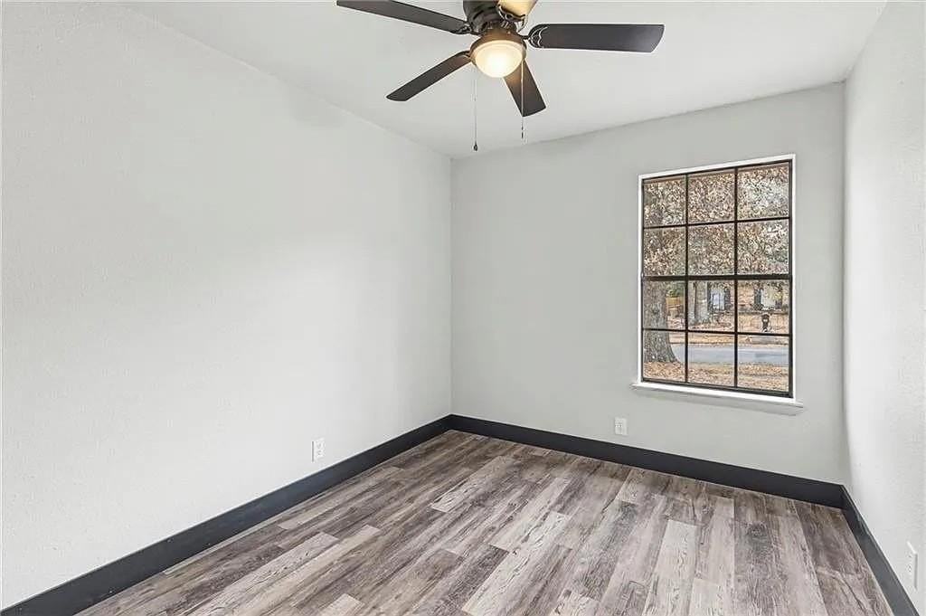 2513 N Pinecliff Ct - Photo 7 of 15