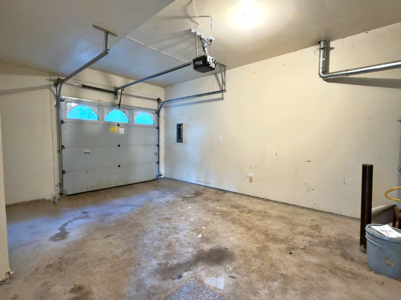 6218 South View Point Terrace - Photo 5 of 30