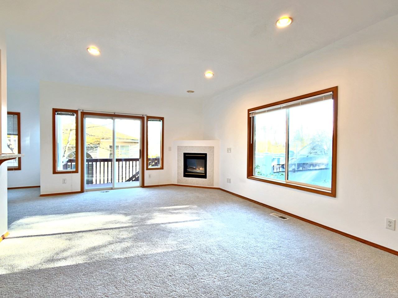 6218 South View Point Terrace - Photo 6 of 30