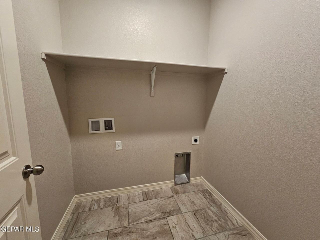 3980 Desert Nomad Dr - Photo 6 of 18