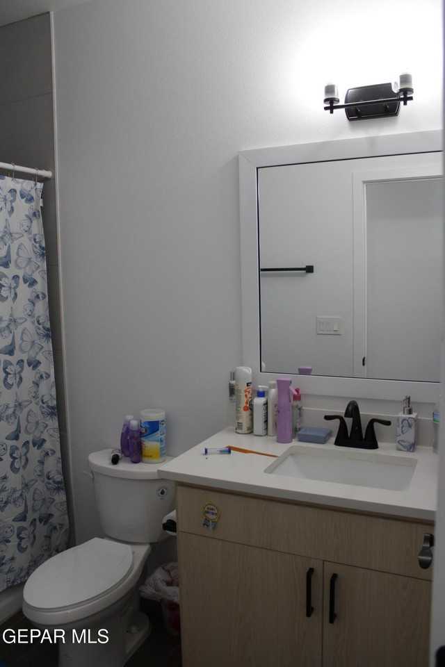 15220 Ambition Ave - Photo 6 of 10