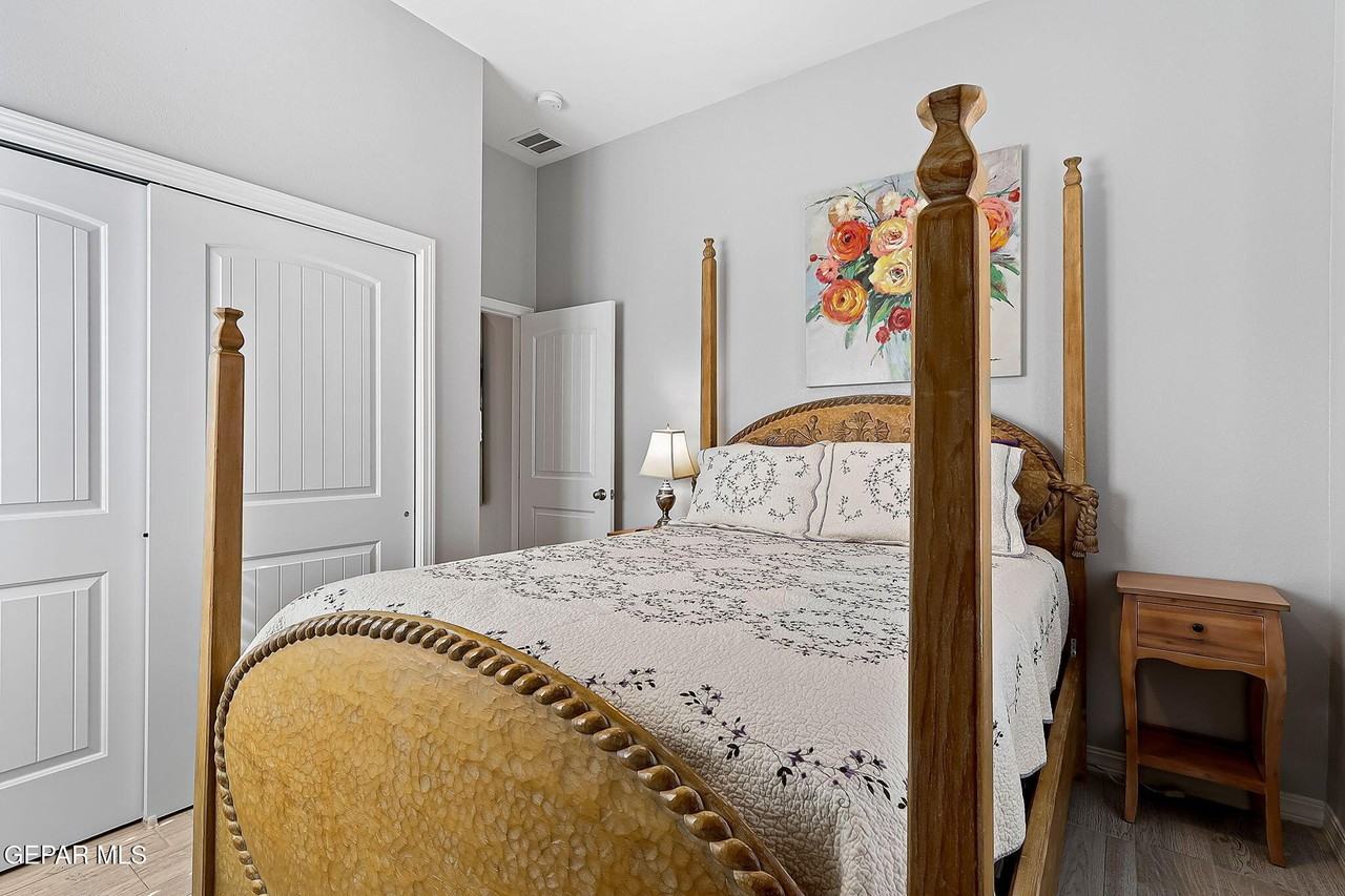 12757 Viendo Norte Dr - Photo 6 of 36