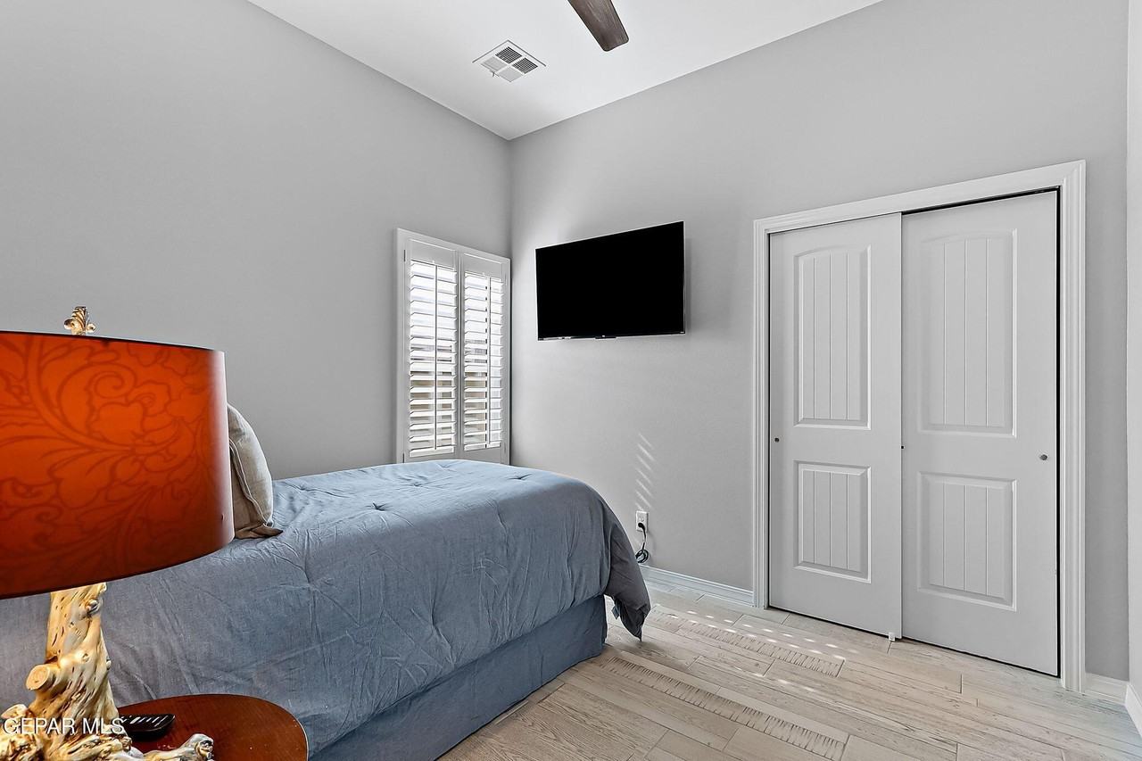 12757 Viendo Norte Dr - Photo 7 of 36