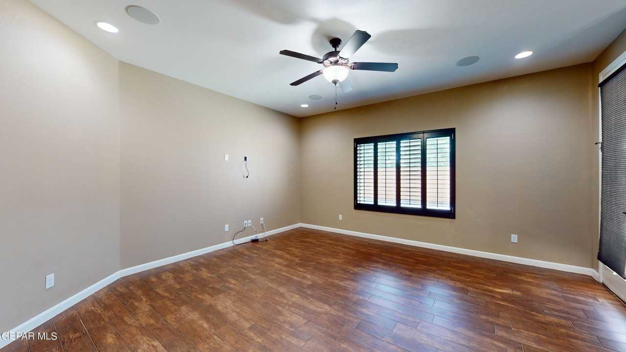 12964 Immanuel Vista Dr - Photo 4 of 37