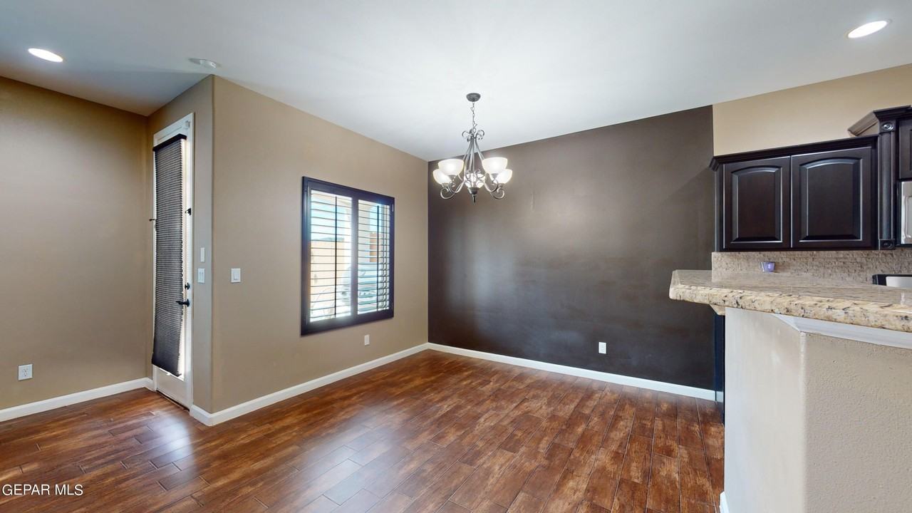 12964 Immanuel Vista Dr - Photo 7 of 37