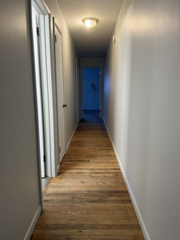 425 Beechwood Drive - Photo 7 of 11