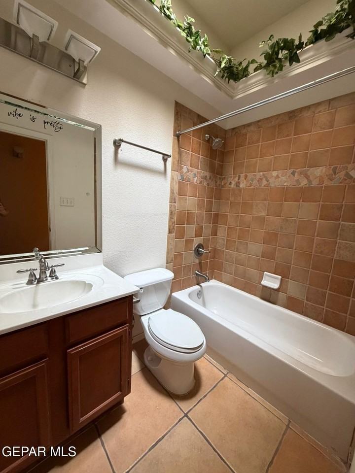 12190 Via Inca Dr - Photo 6 of 14