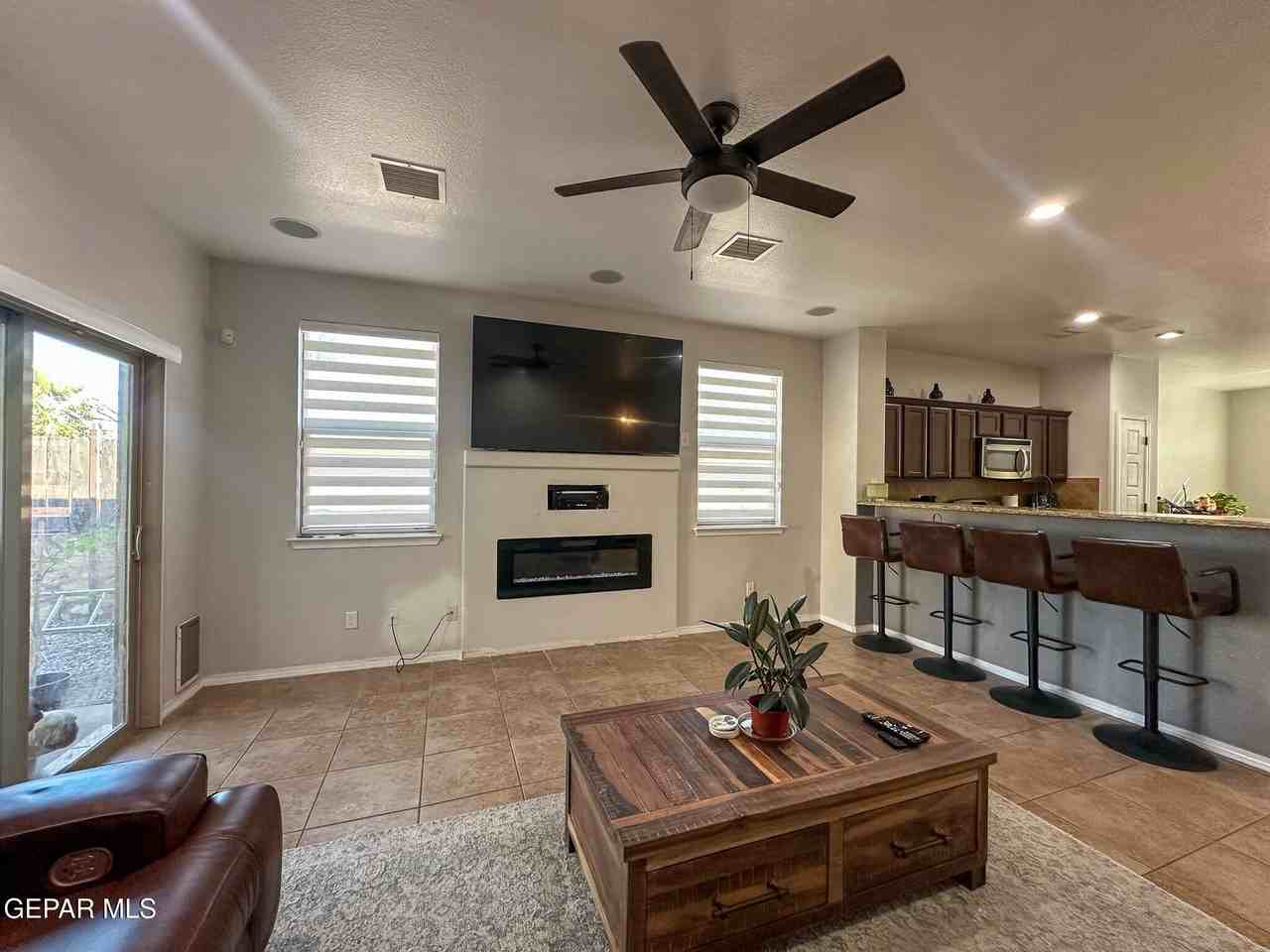 5037 Lone Cactus Ct - Photo 6 of 25