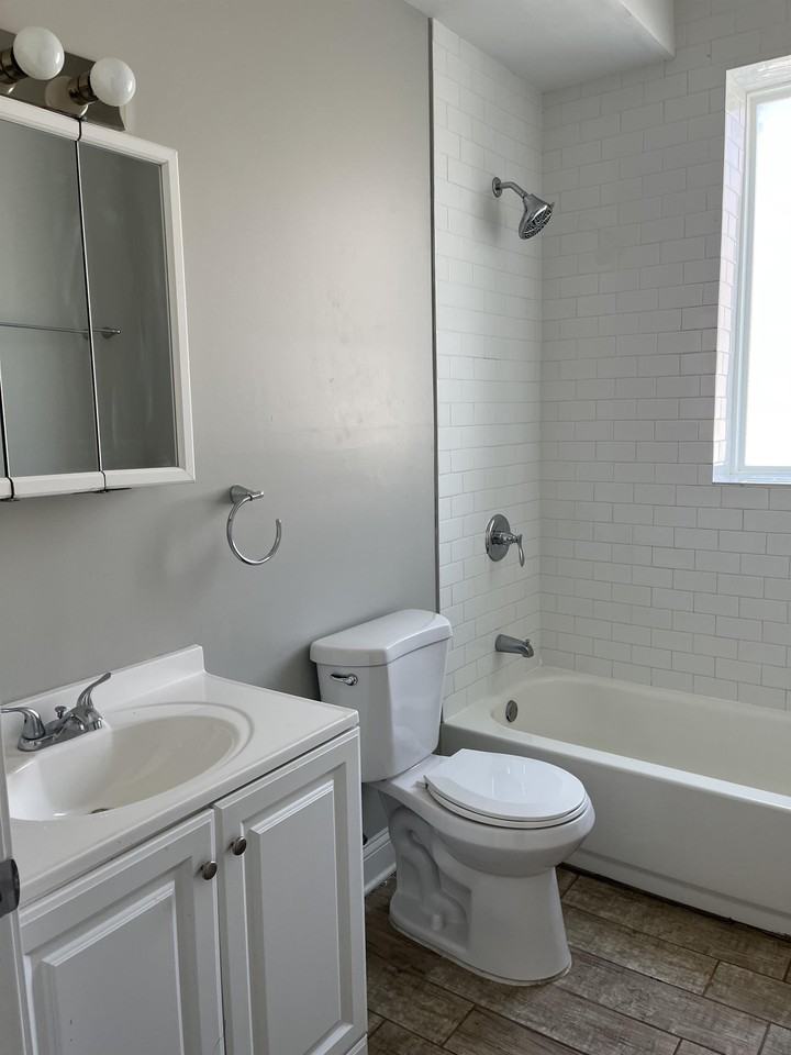 Marquette - Photo 6 of 11