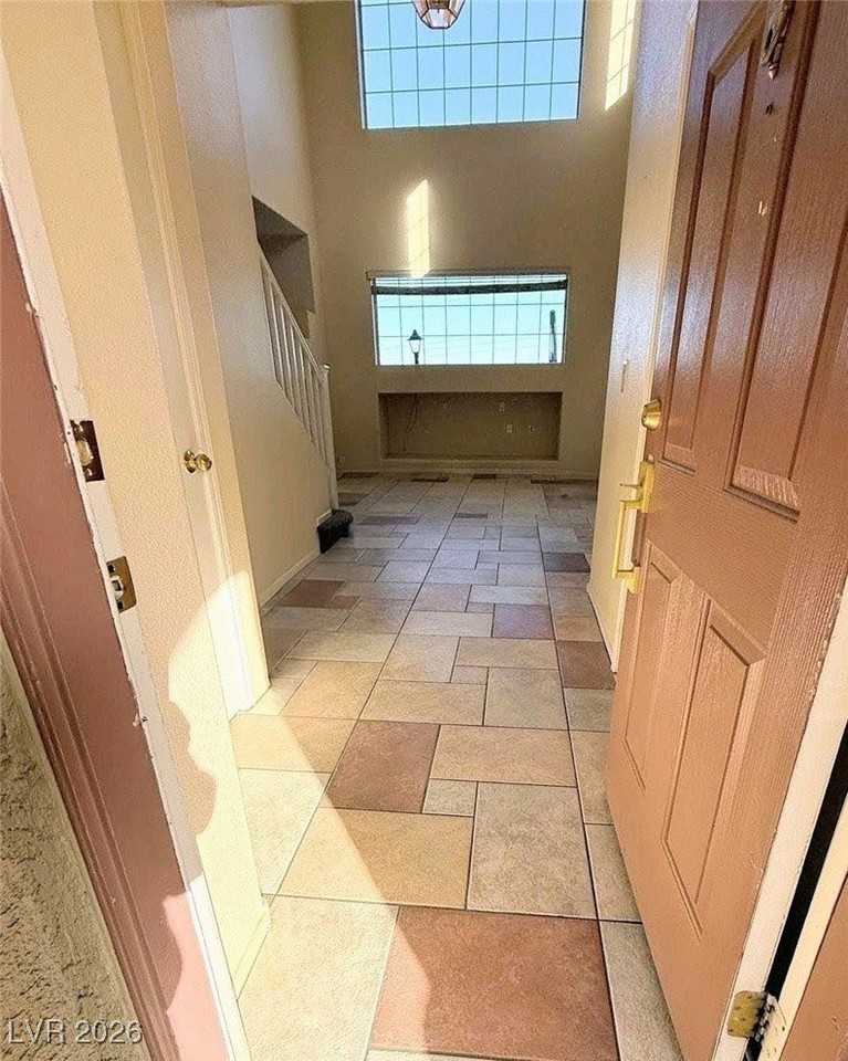 664 Solitude Point Ave - Photo 2 of 43