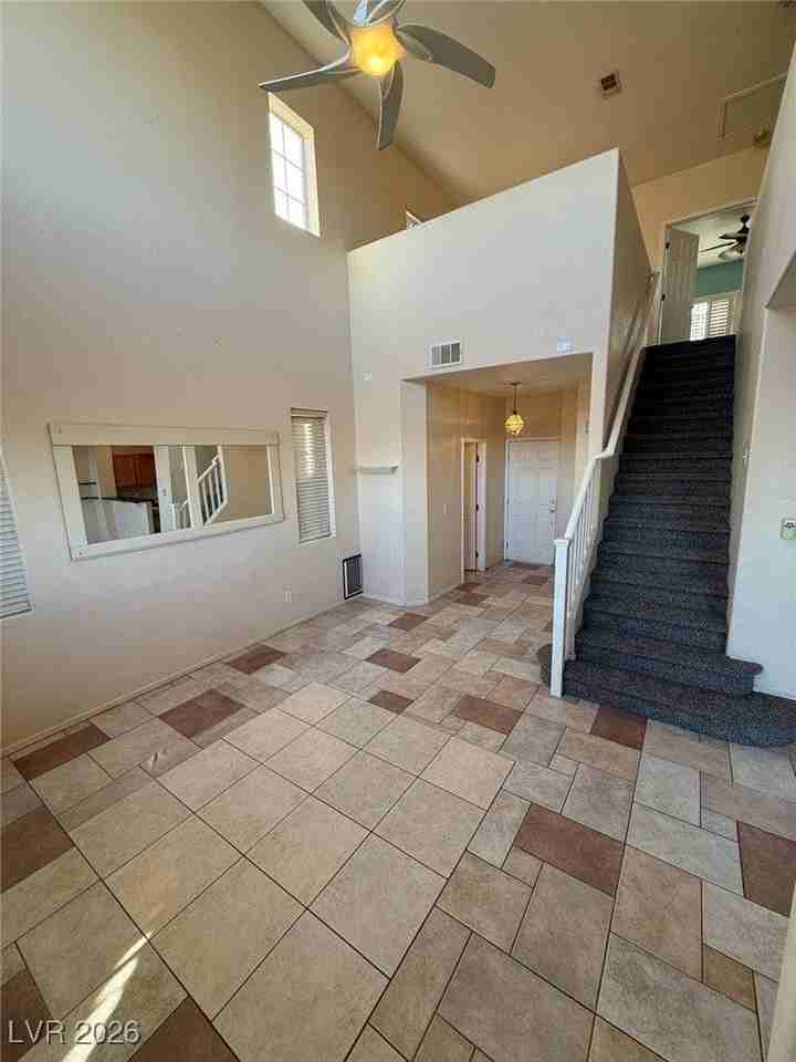 664 Solitude Point Ave - Photo 6 of 43