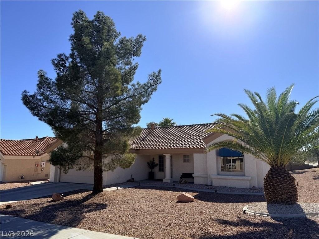 9605 Sundial Dr - Photo 2 of 26