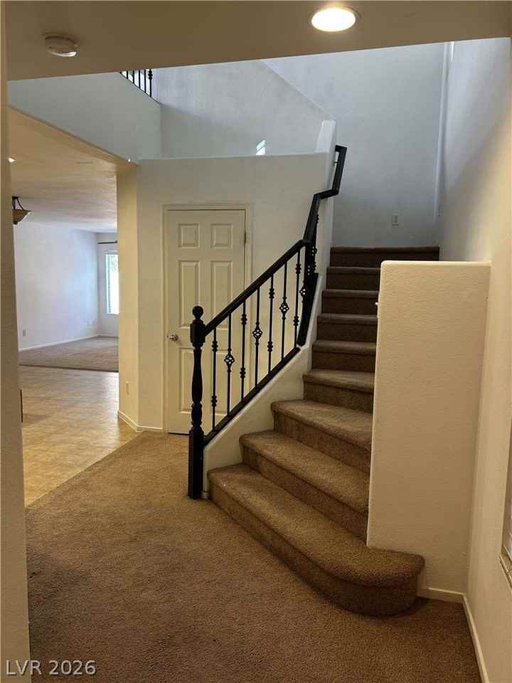 10090 Big Sur Mountain St - Photo 6 of 22