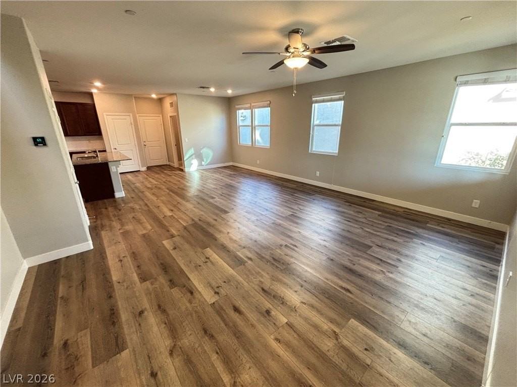 1106 Belton Lake Ave - Photo 3 of 30