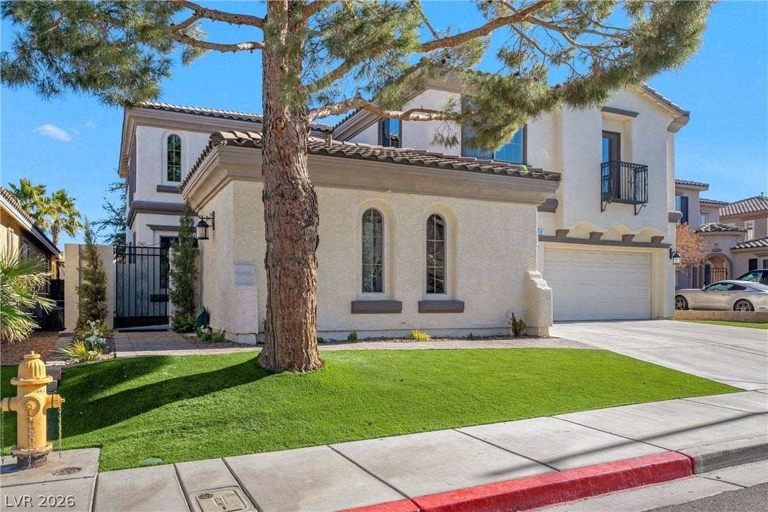 114 Mango Ct - Photo 4 of 39