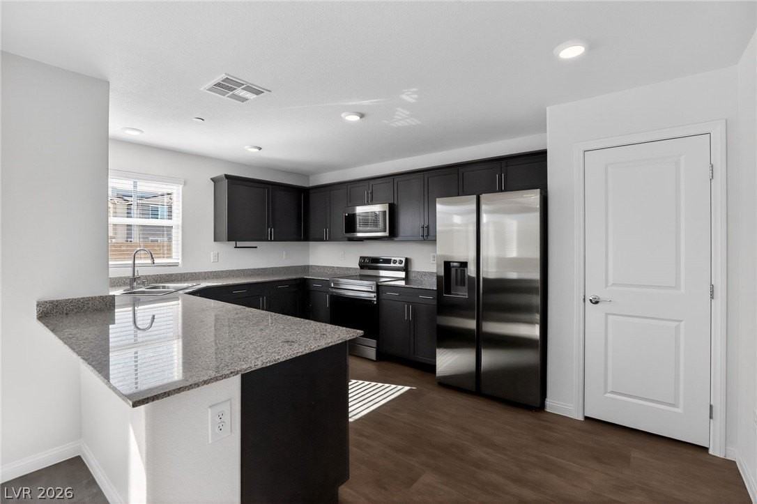 2695 Tangerine Cloud Ave - Photo 4 of 30