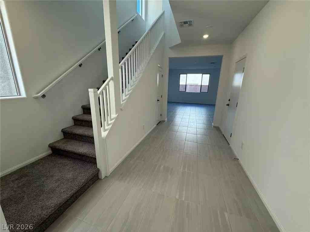 5986 Miller Ln - Photo 3 of 29