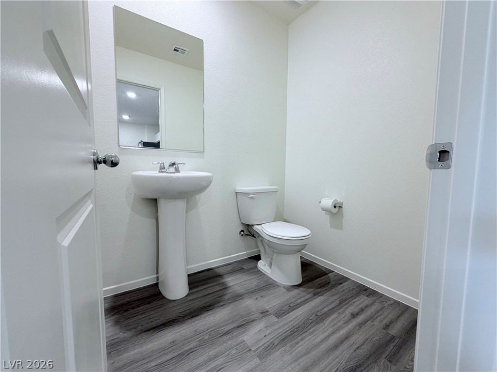 9332 Serene Harbor St - Photo 4 of 27