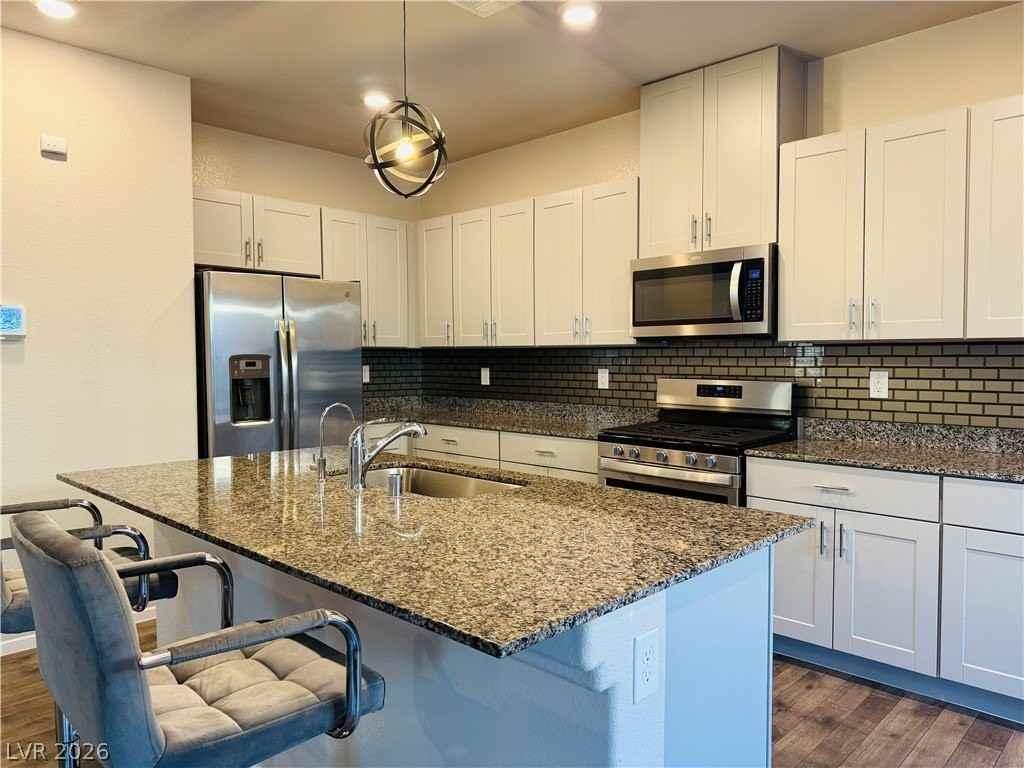 7549 Cooks Meadow St - Photo 7 of 28