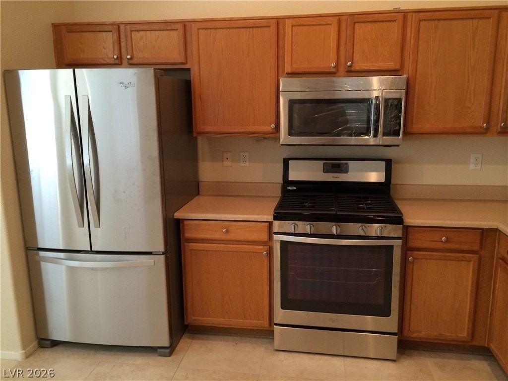 3220 Little Stream St - Photo 5 of 7