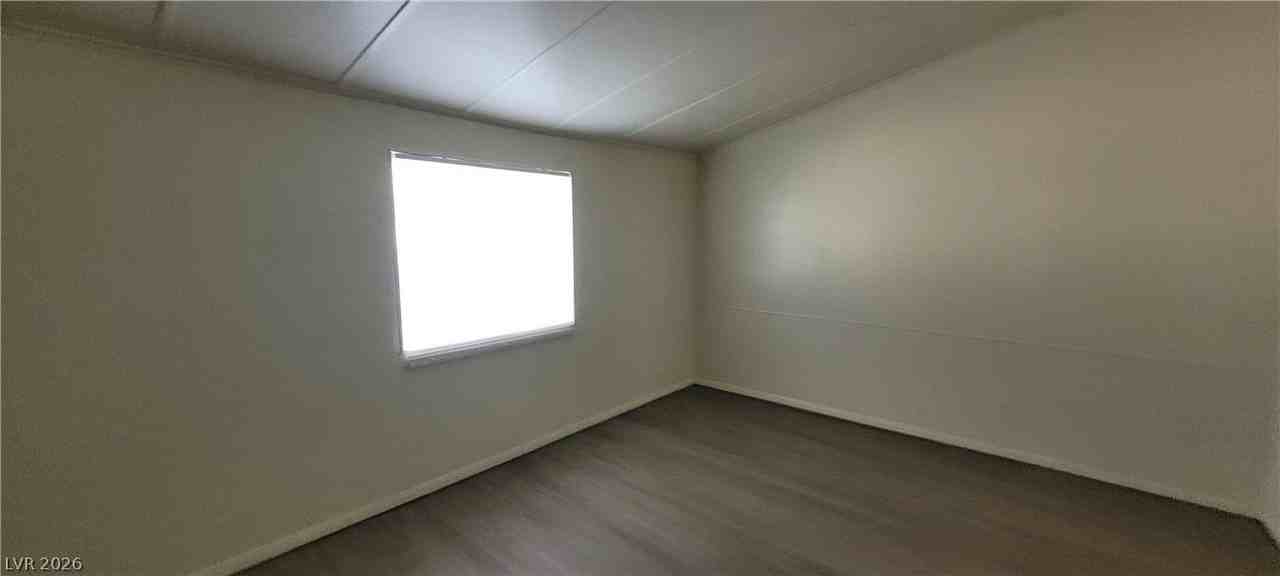 2916 Gavilan Ln - Photo 5 of 34