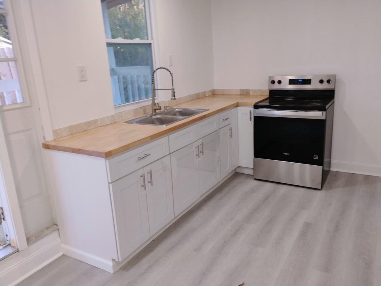 Parental Home Rd - Photo 3 of 9