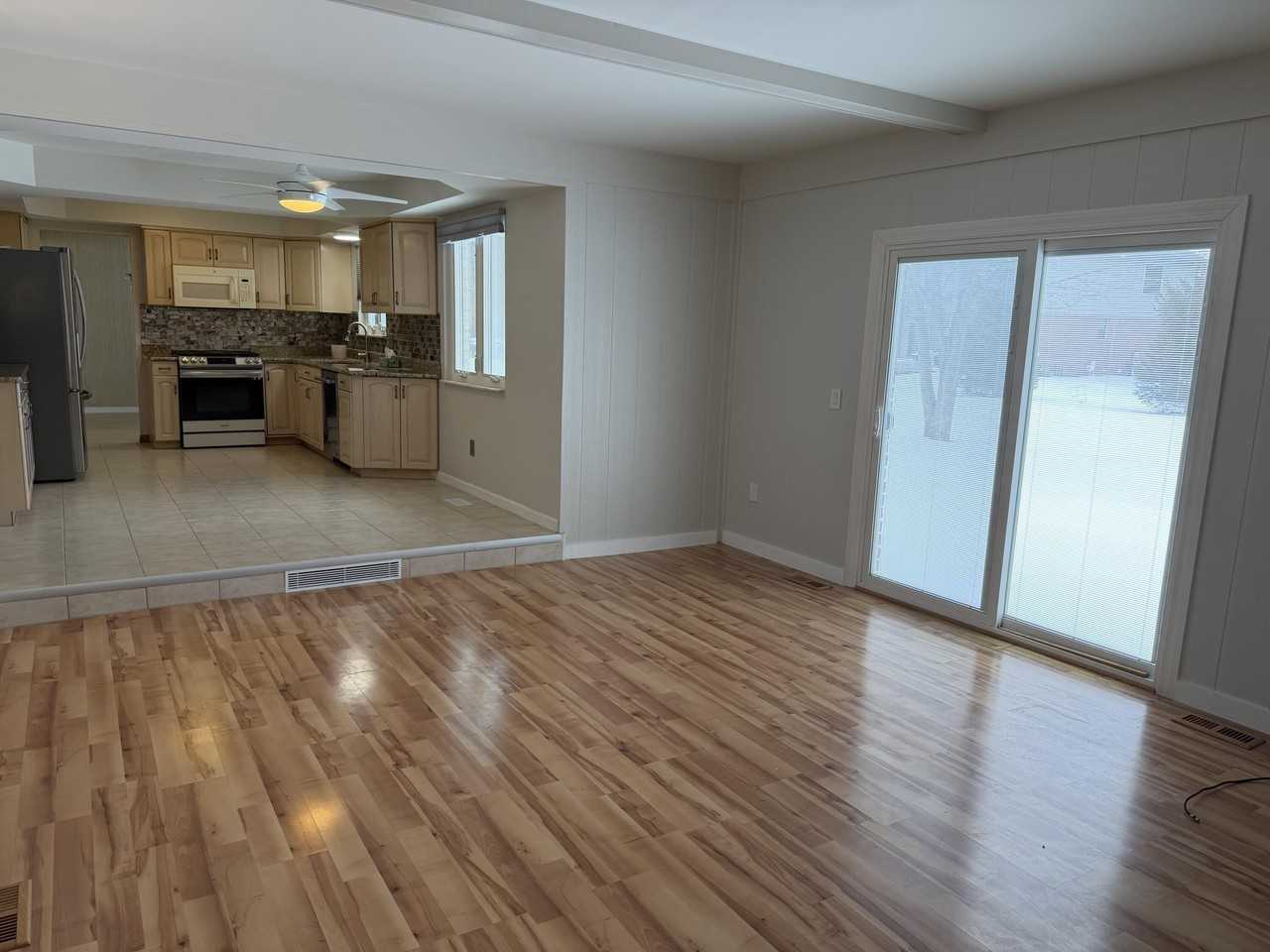 3550 Kings Point Dr - Photo 6 of 18