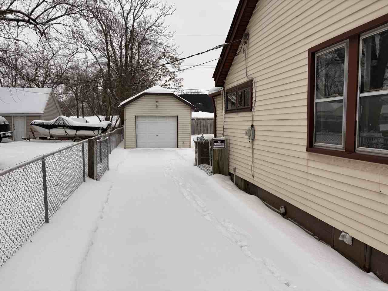 782 Pensacola Ave - Photo 2 of 15