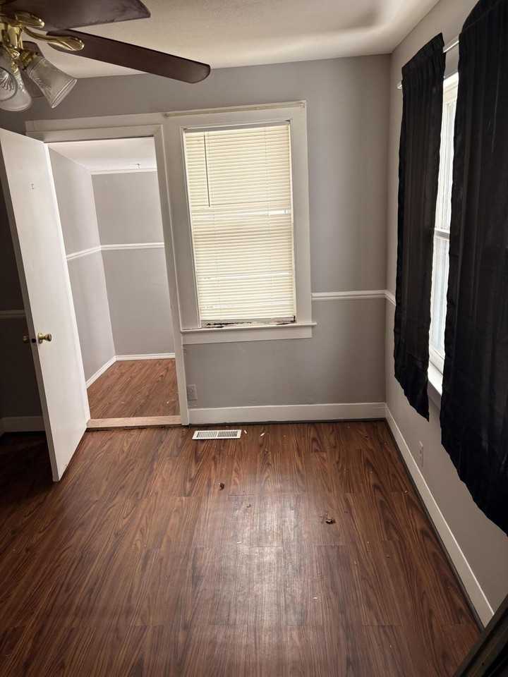 782 Pensacola Ave - Photo 5 of 15