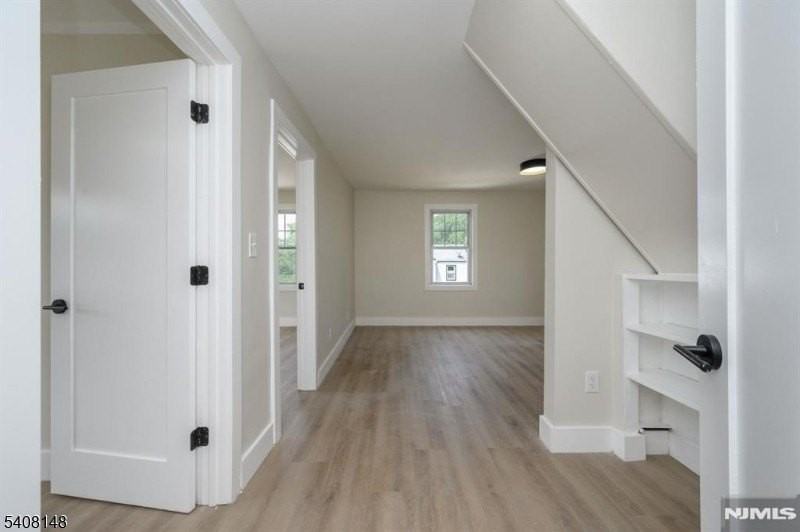 35 Amsterdam Ave - Photo 2 of 15