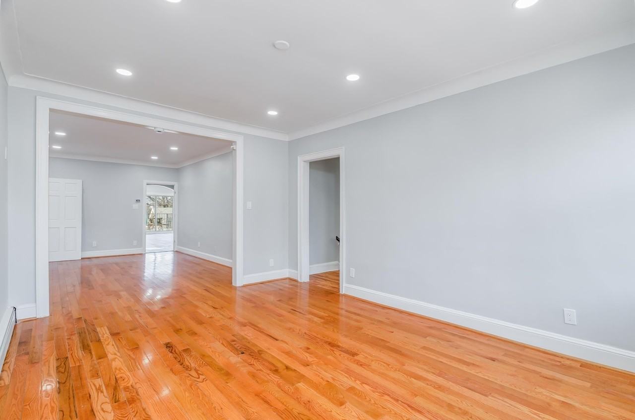 793 Kennedy Blvd #2 - Photo 4 of 21