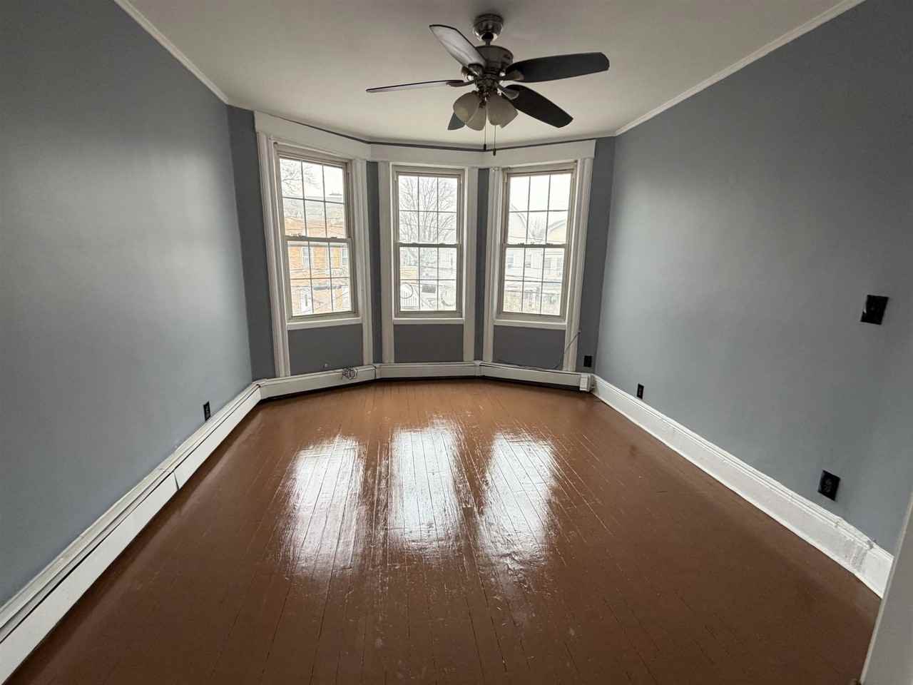 175 Wegman Pkwy #2 - Photo 3 of 8