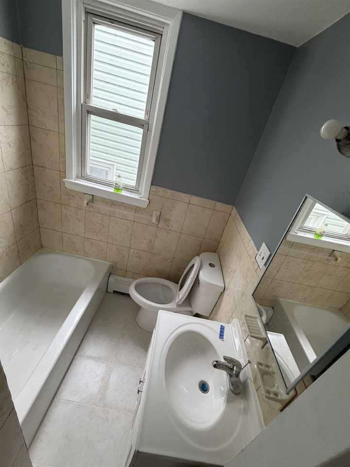 175 Wegman Pkwy #2 - Photo 6 of 8