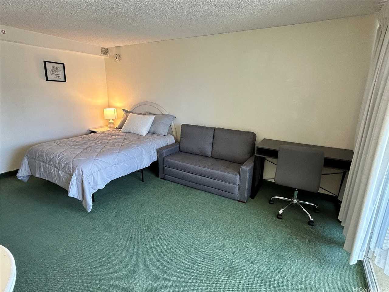 445 Seaside Ave Apt 2011 #2011 - Photo 3 of 6