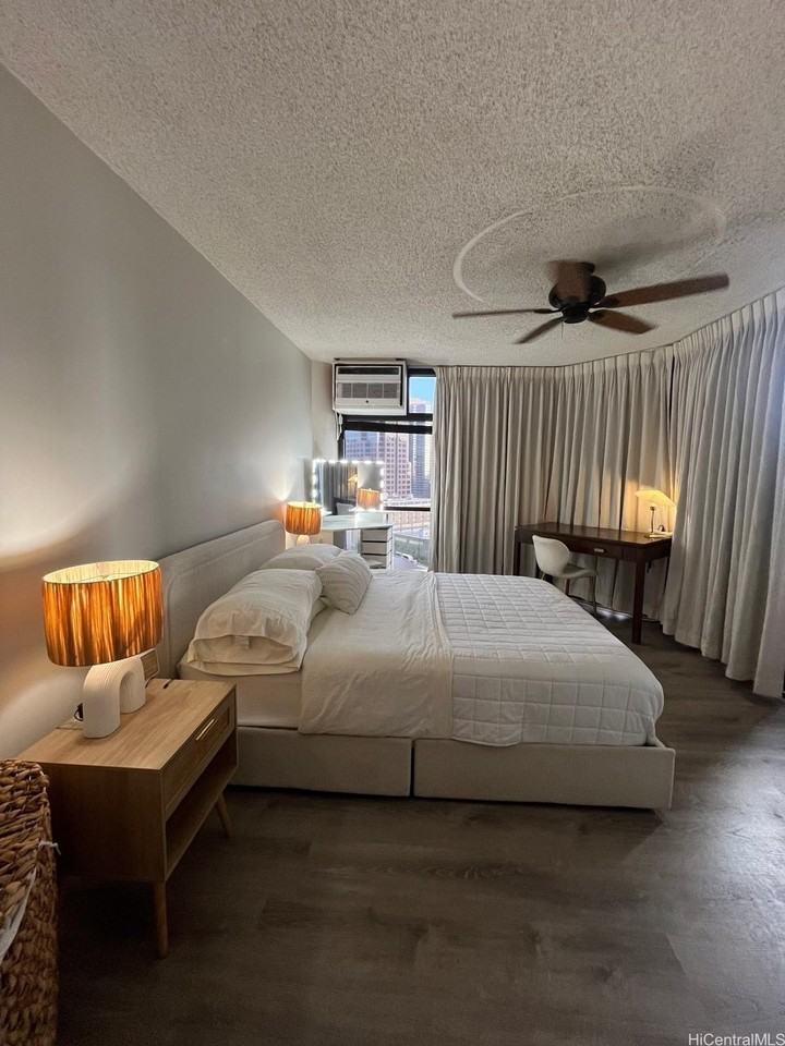 60 N Beretania St Apt 1710 #1710 - Photo 7 of 18