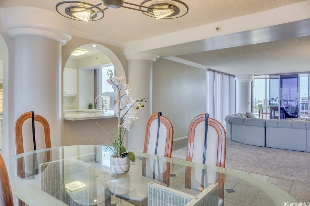 425 South St Apt 601 #601 - Photo 7 of 25