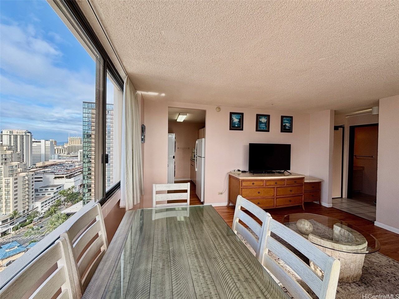 2410 Cleghorn St Apt 2403 #2403 - Photo 3 of 21