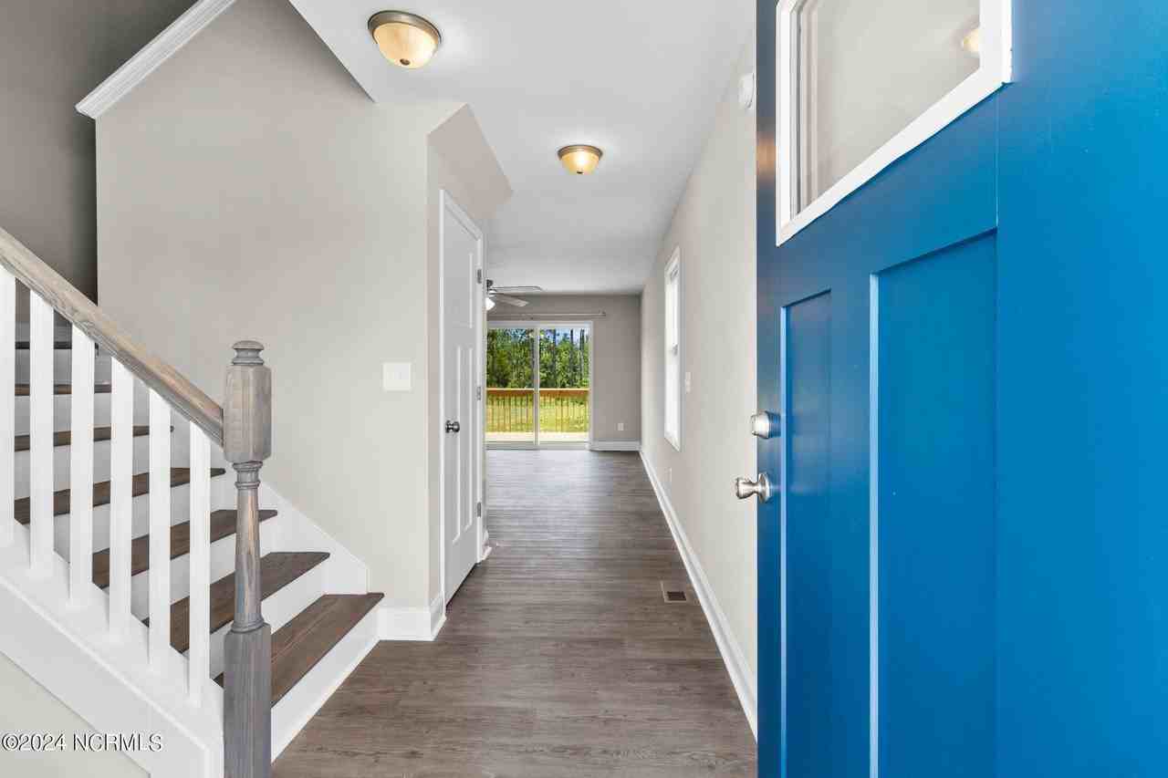 705 Gridiron Way - Photo 6 of 29