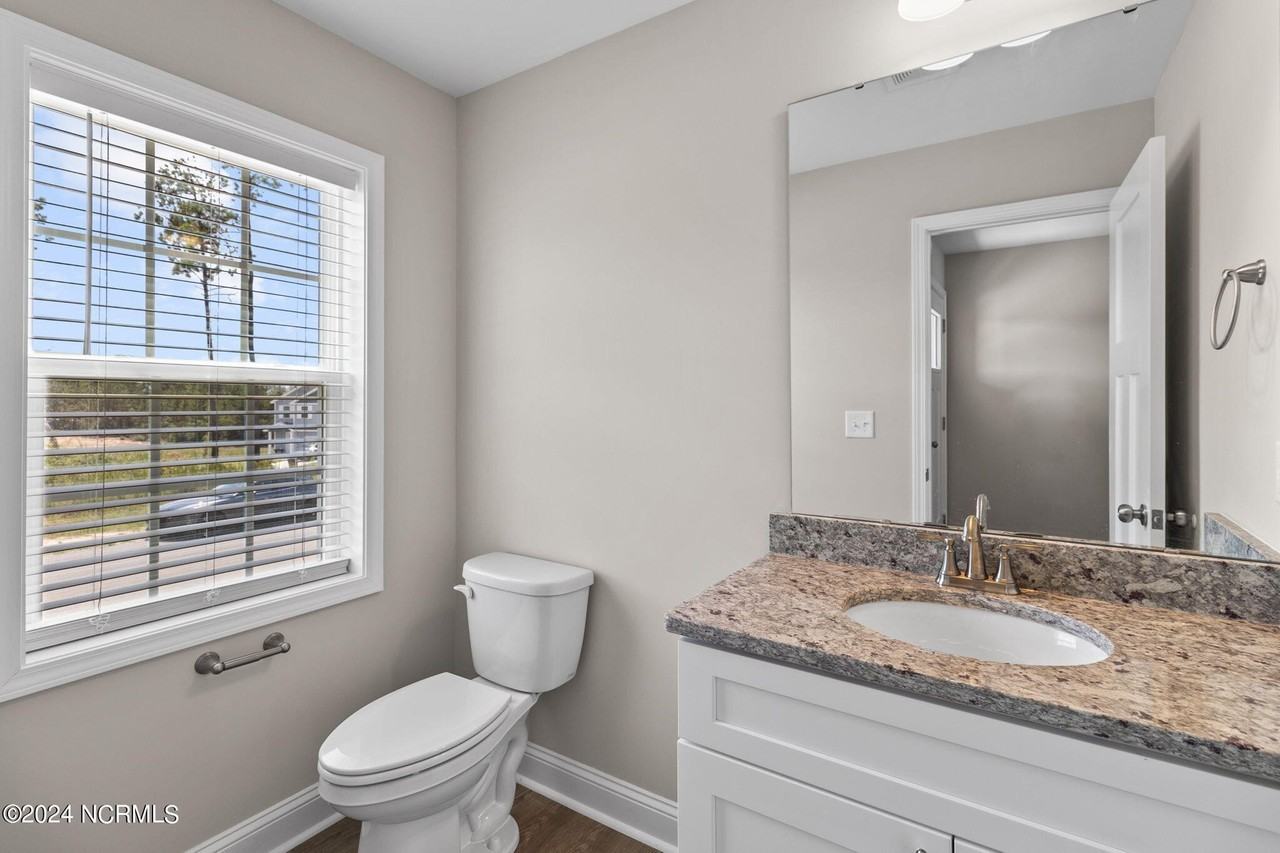 705 Gridiron Way - Photo 7 of 29