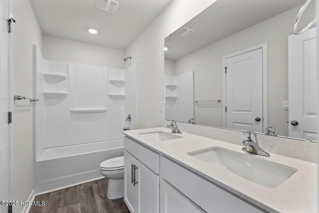 1904 Rolling Meadows Dr - Photo 3 of 29