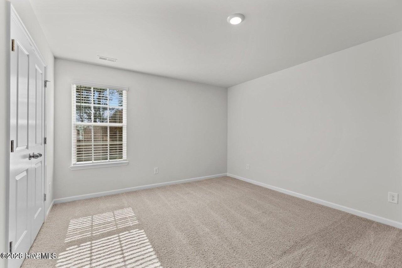 1904 Rolling Meadows Dr - Photo 6 of 29