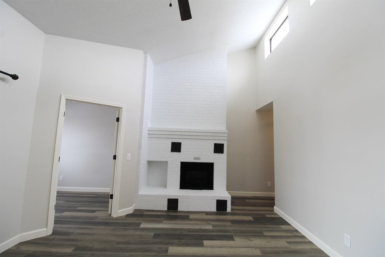 1116 Blue Ridge Dr #10 - Photo 4 of 20