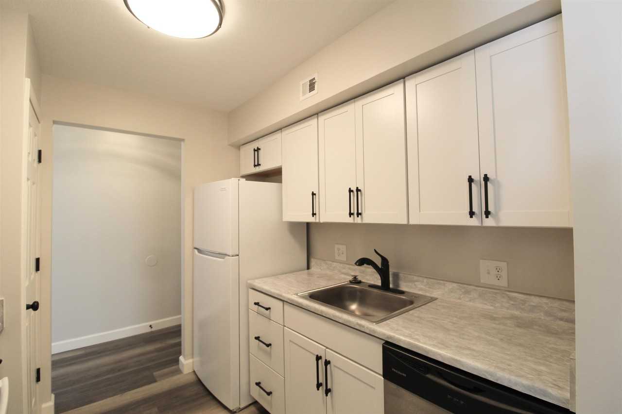 1116 Blue Ridge Dr #10 - Photo 7 of 20