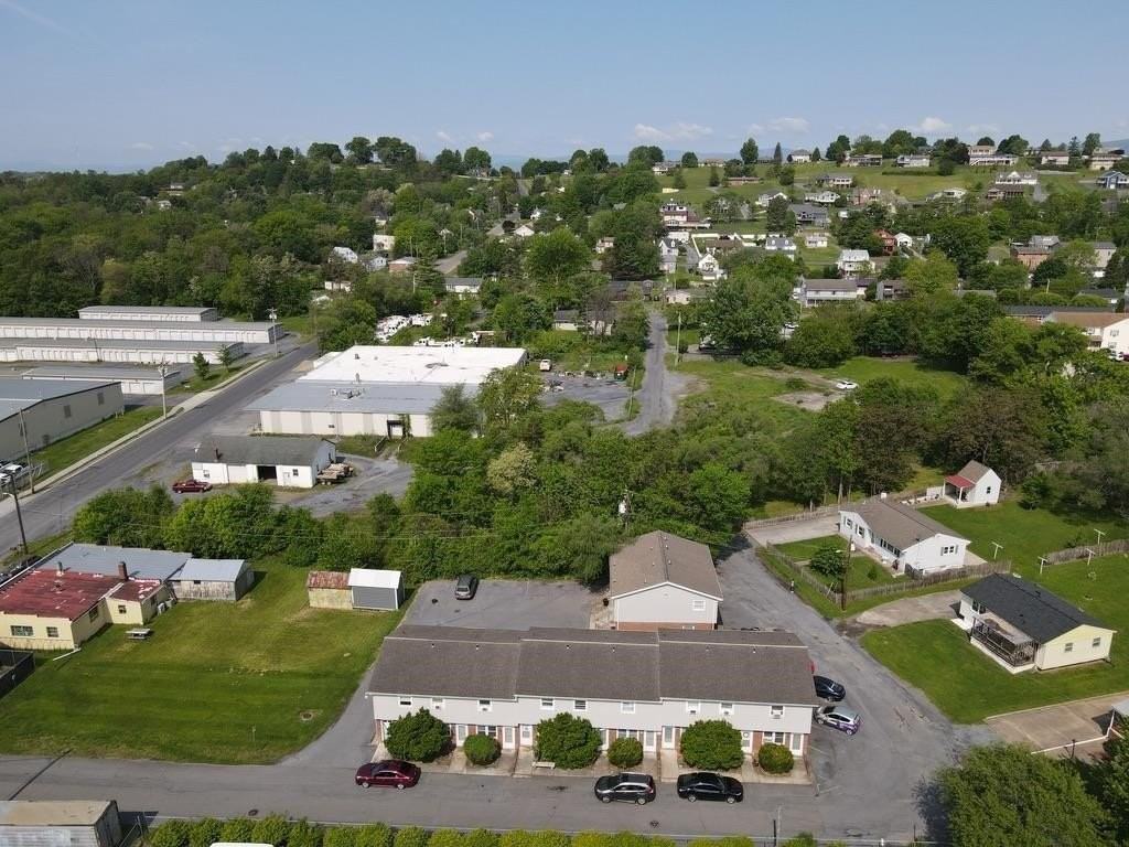 923 Park Ln - Photo 4 of 4