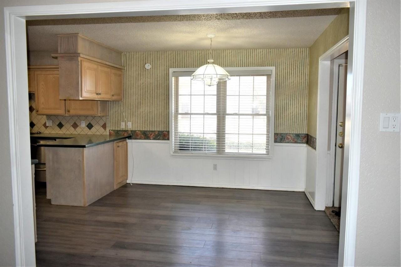 8405 Fremont Ave - Photo 4 of 18