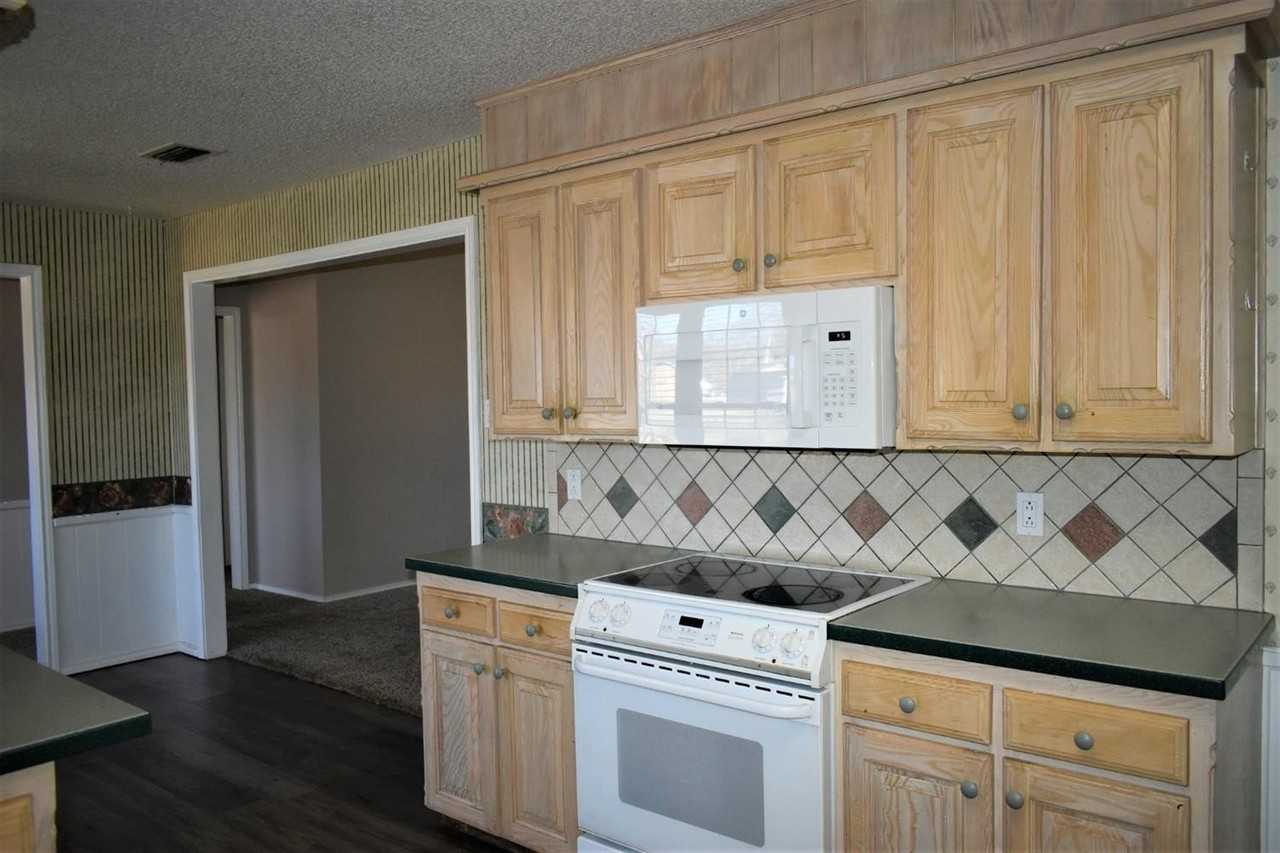 8405 Fremont Ave - Photo 6 of 18