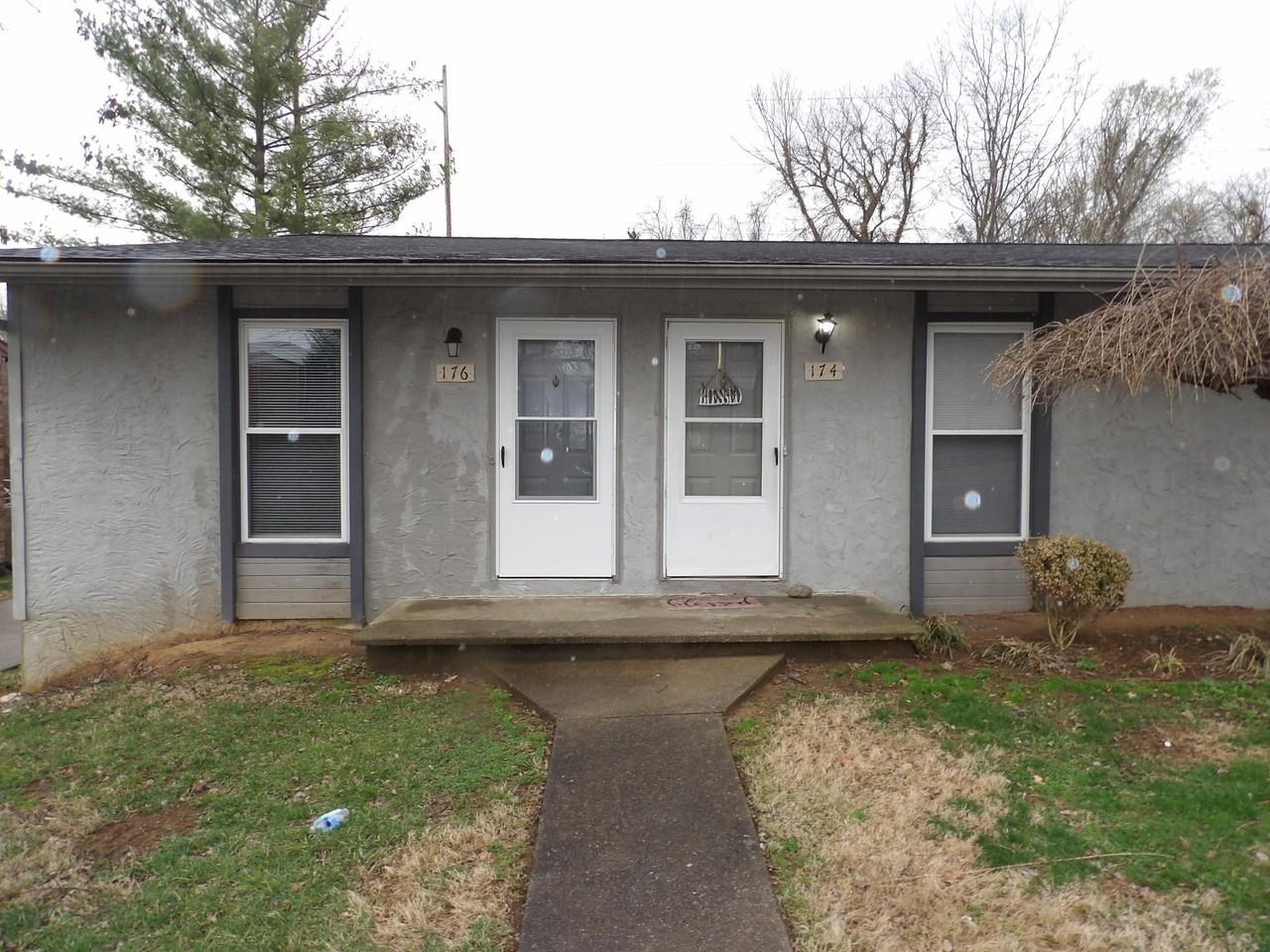 176 Landings Dr - Photo 4 of 50