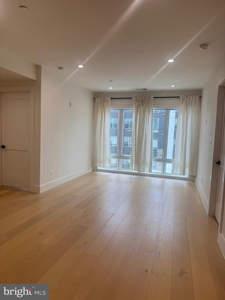 1658 K St Ne - Photo 2 of 31